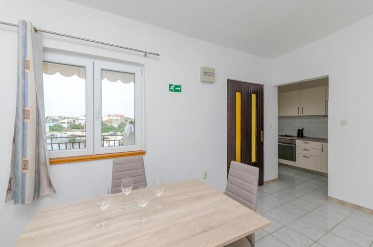 Apartment Brnabic Rogoznica  Extérieur photo