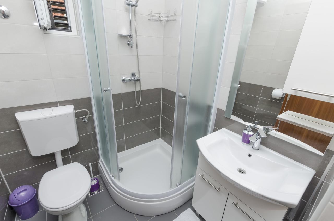 Apartment Brnabic Rogoznica  Extérieur photo
